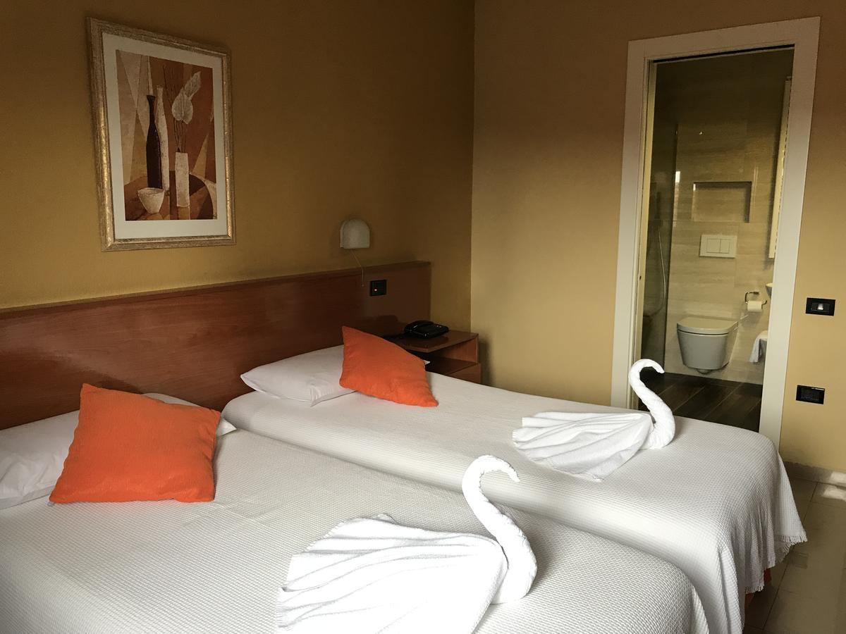 Hotel Nais Durrës 외부 사진